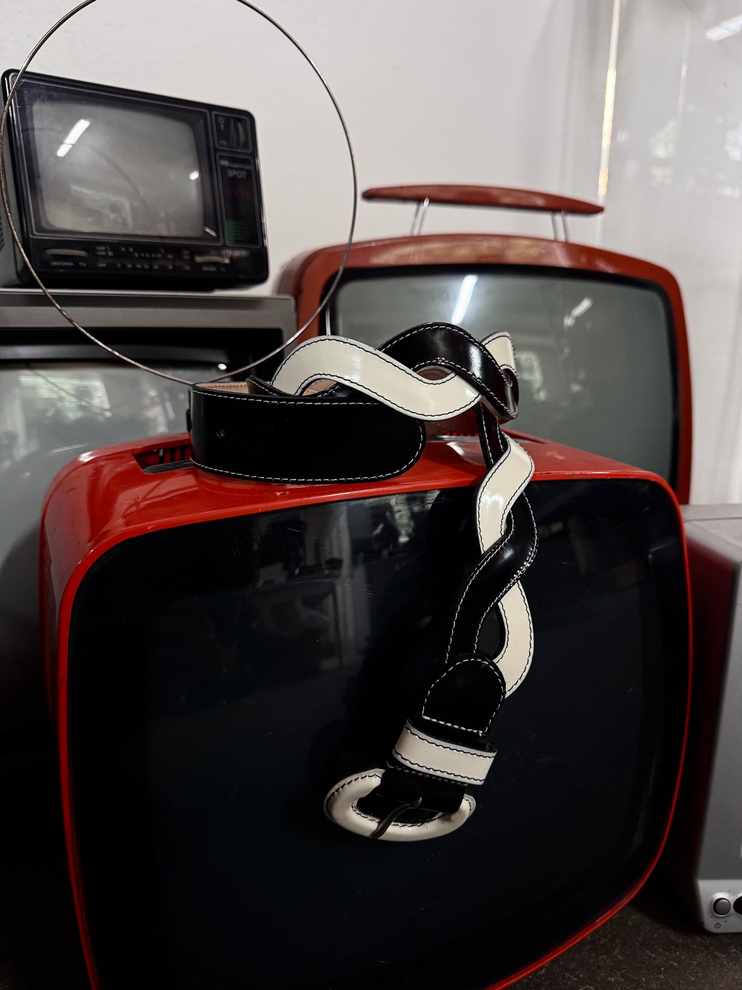 Furla black & white belt