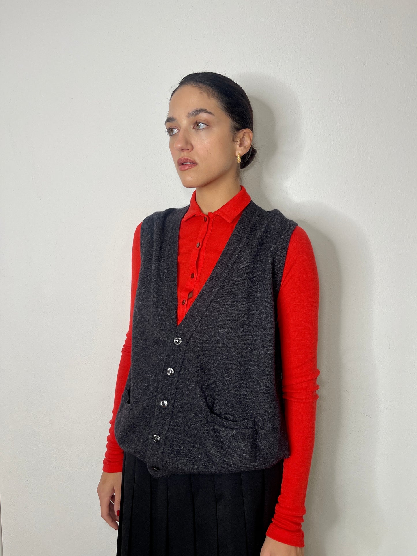 The man wool vest