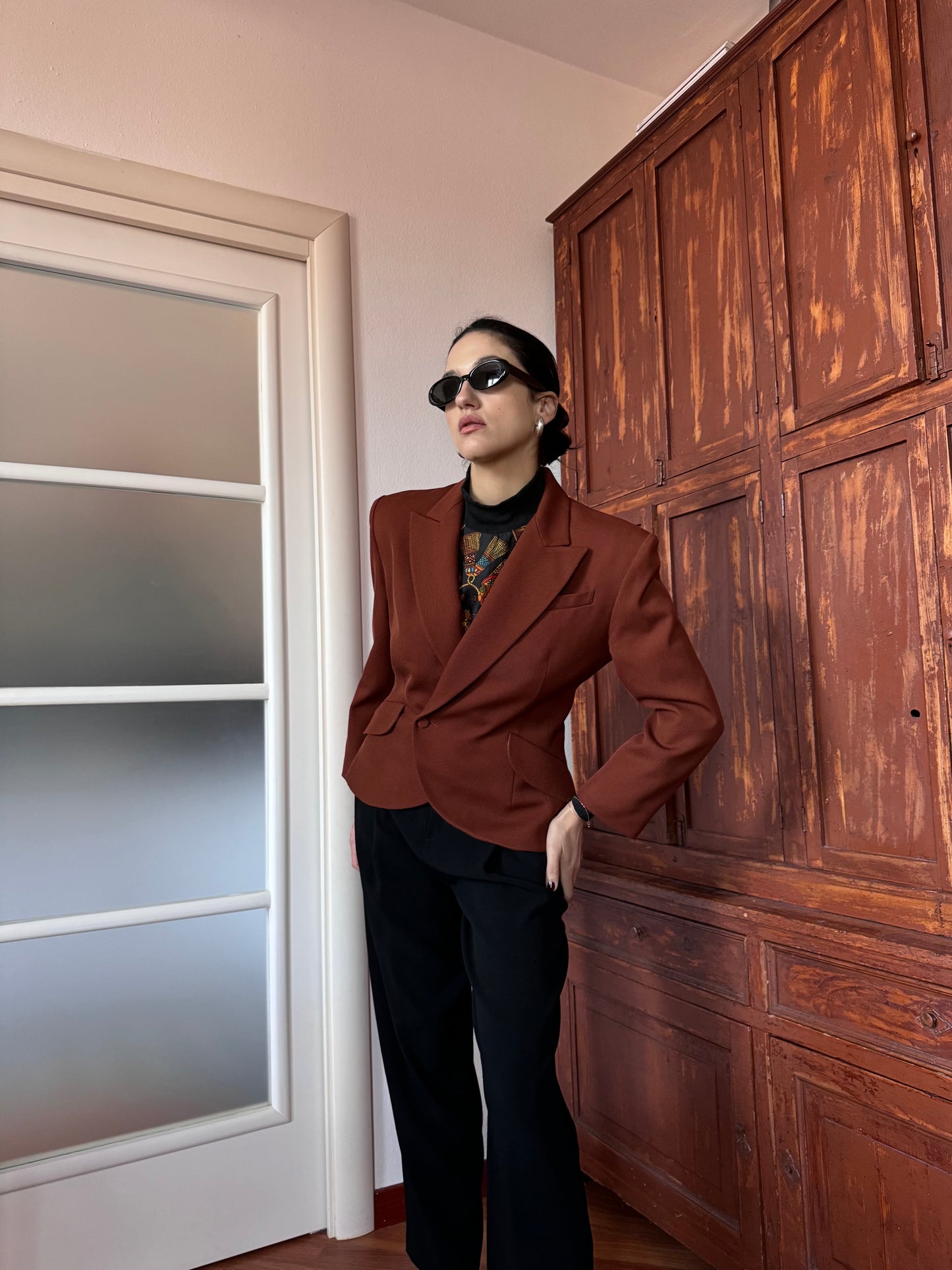 Biscotto cropped blazer