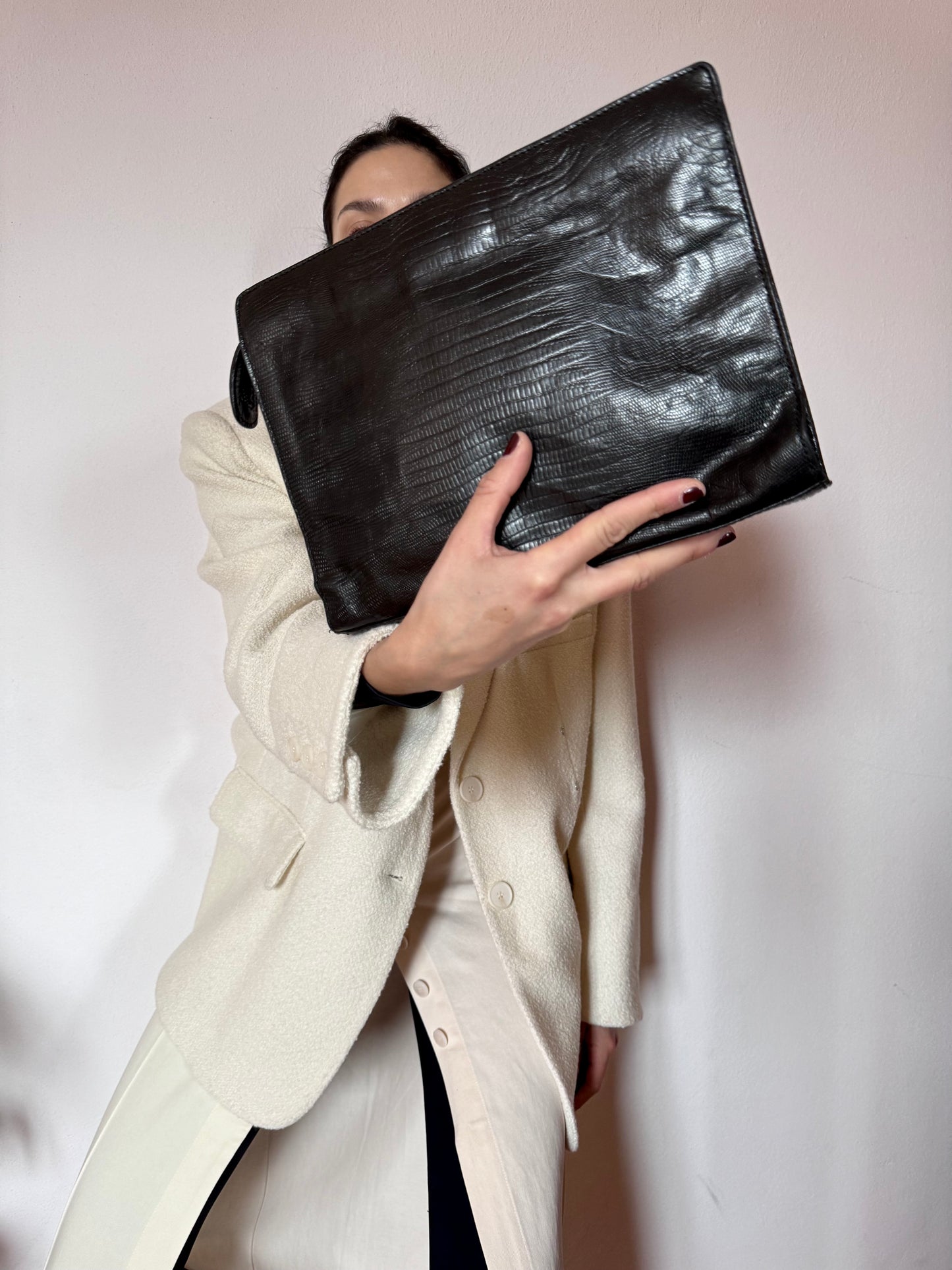 So chic-handbag