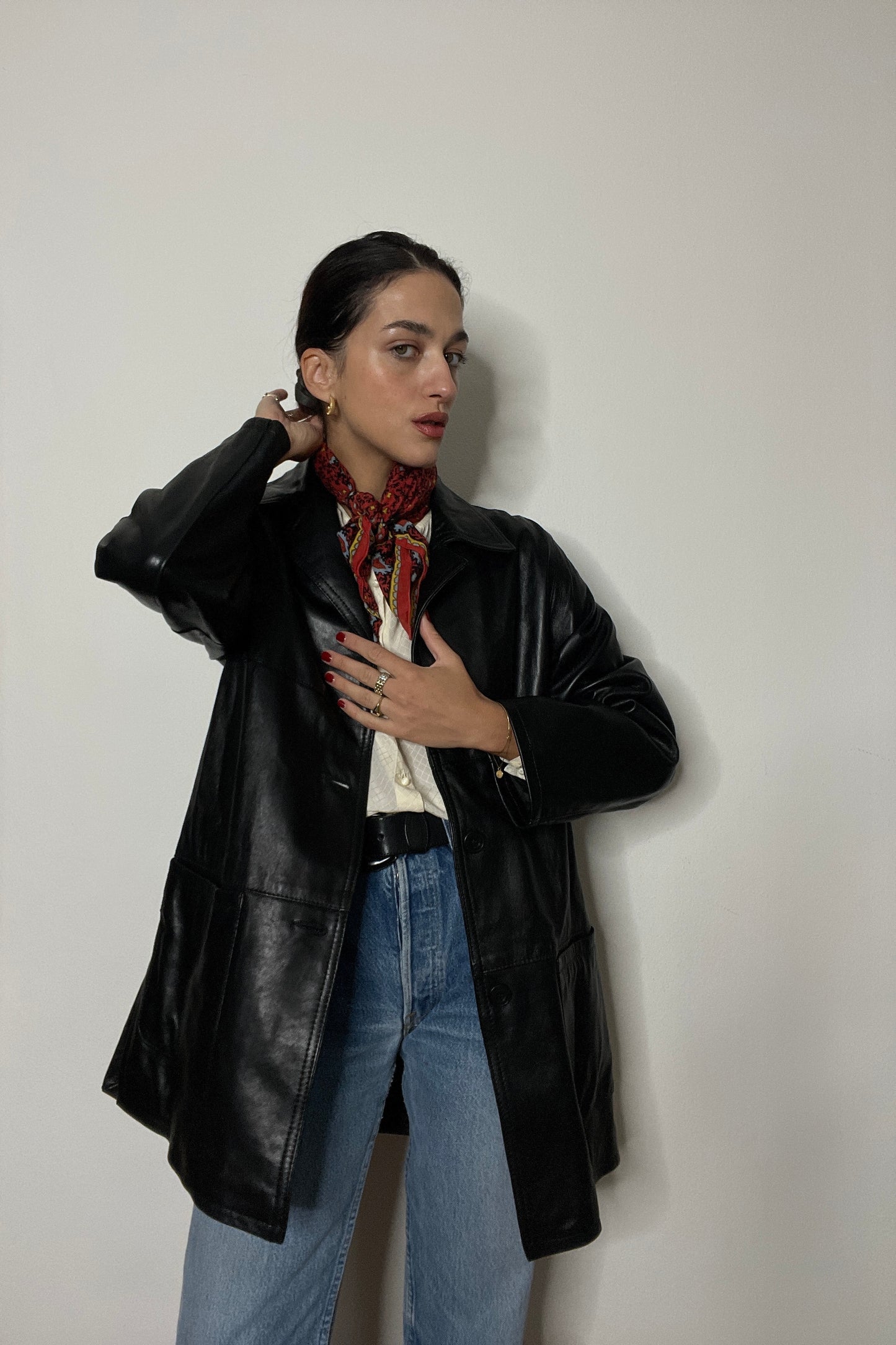 Necessaria giacca in pelle