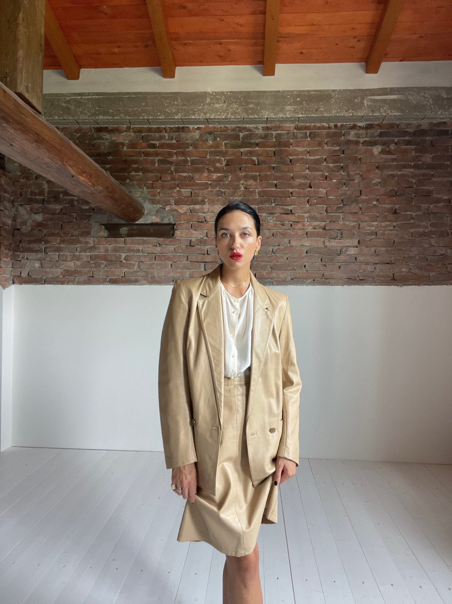 Katherine leather suit n.2