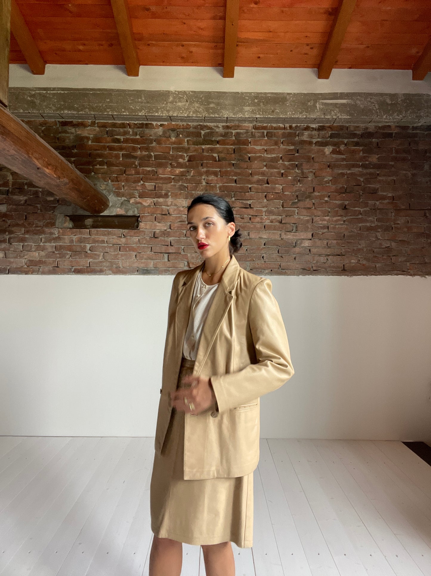 Katherine leather suit n.2