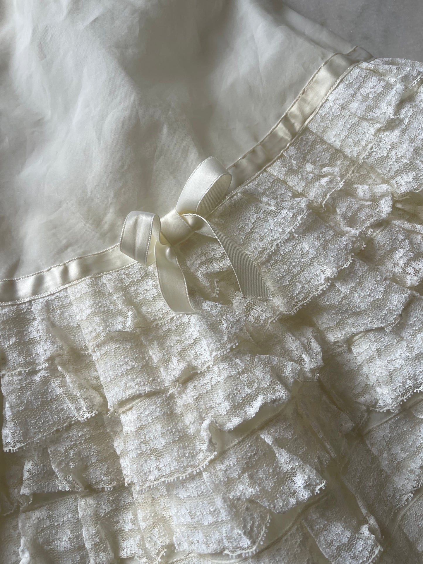The doll skirt-white