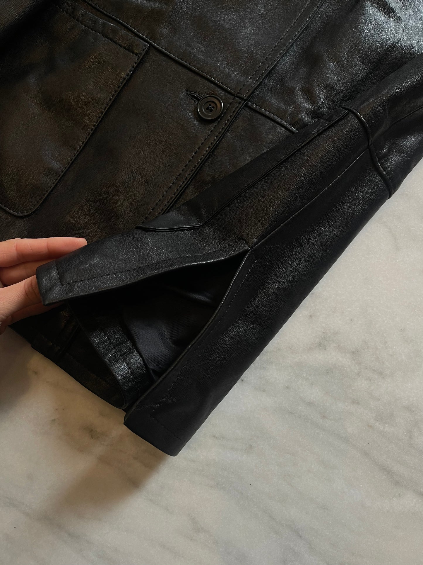 Necessaria giacca in pelle