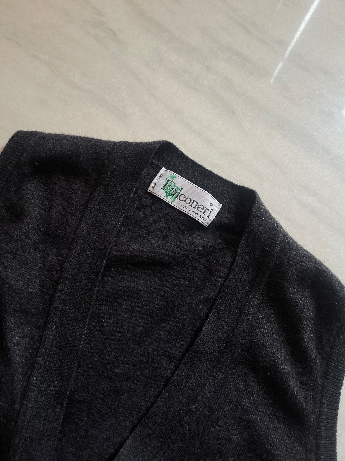The man wool vest