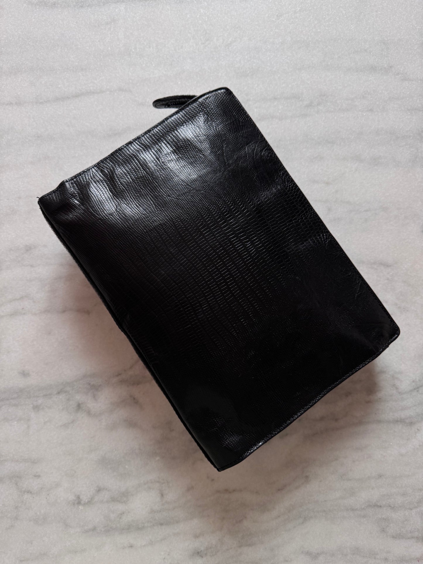 So chic-handbag