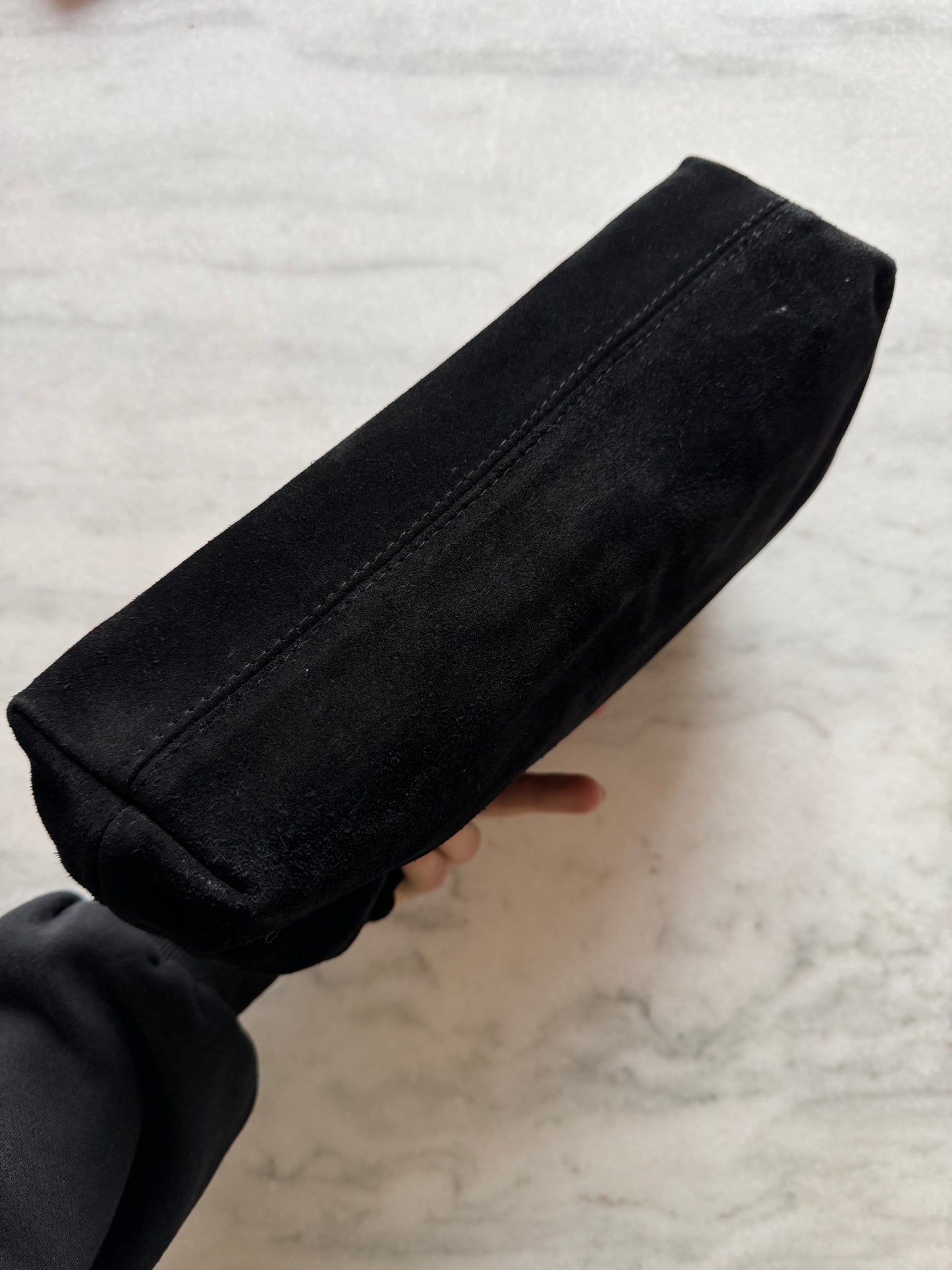 Suede pochette