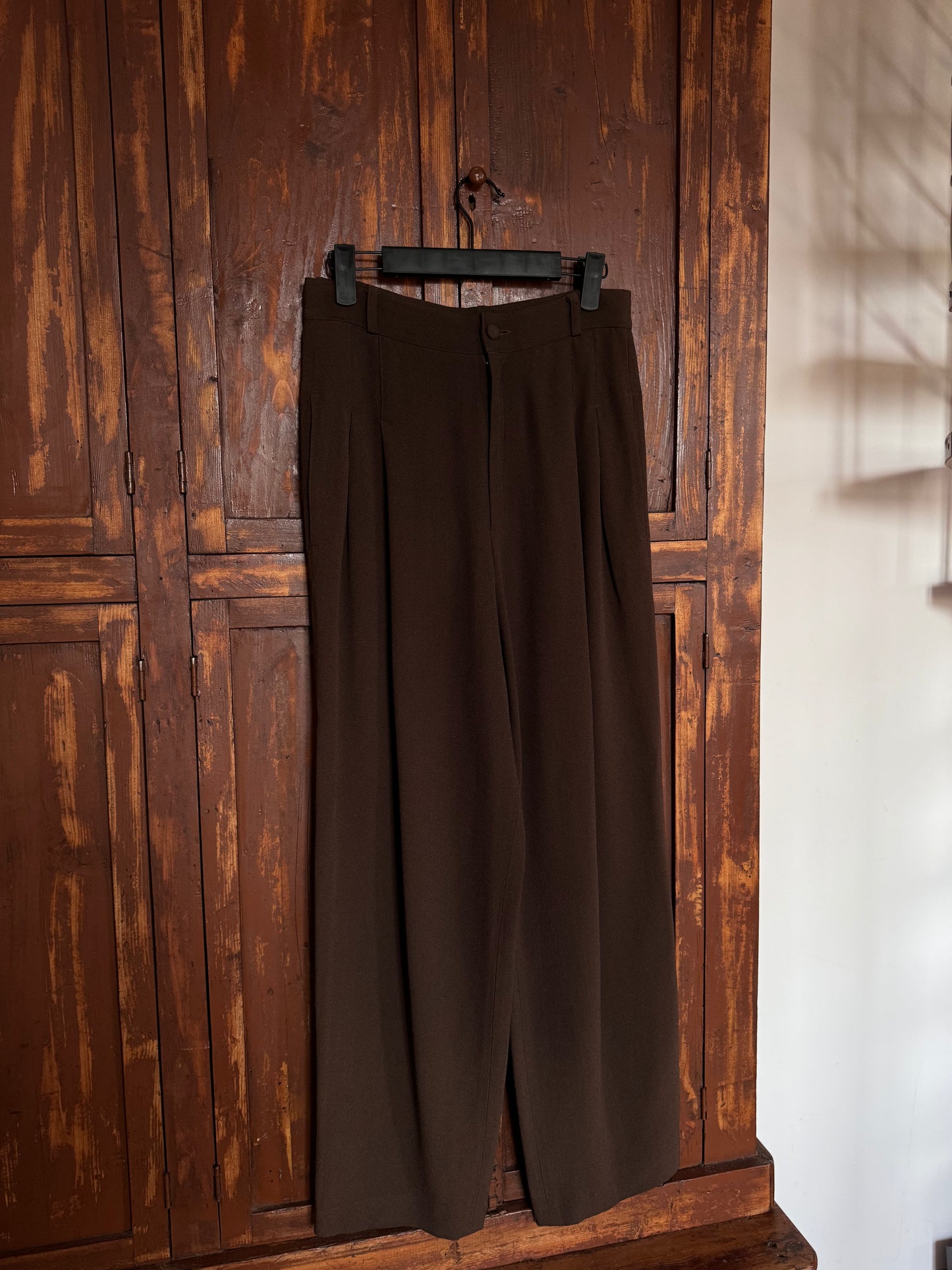 Brown 90s pants