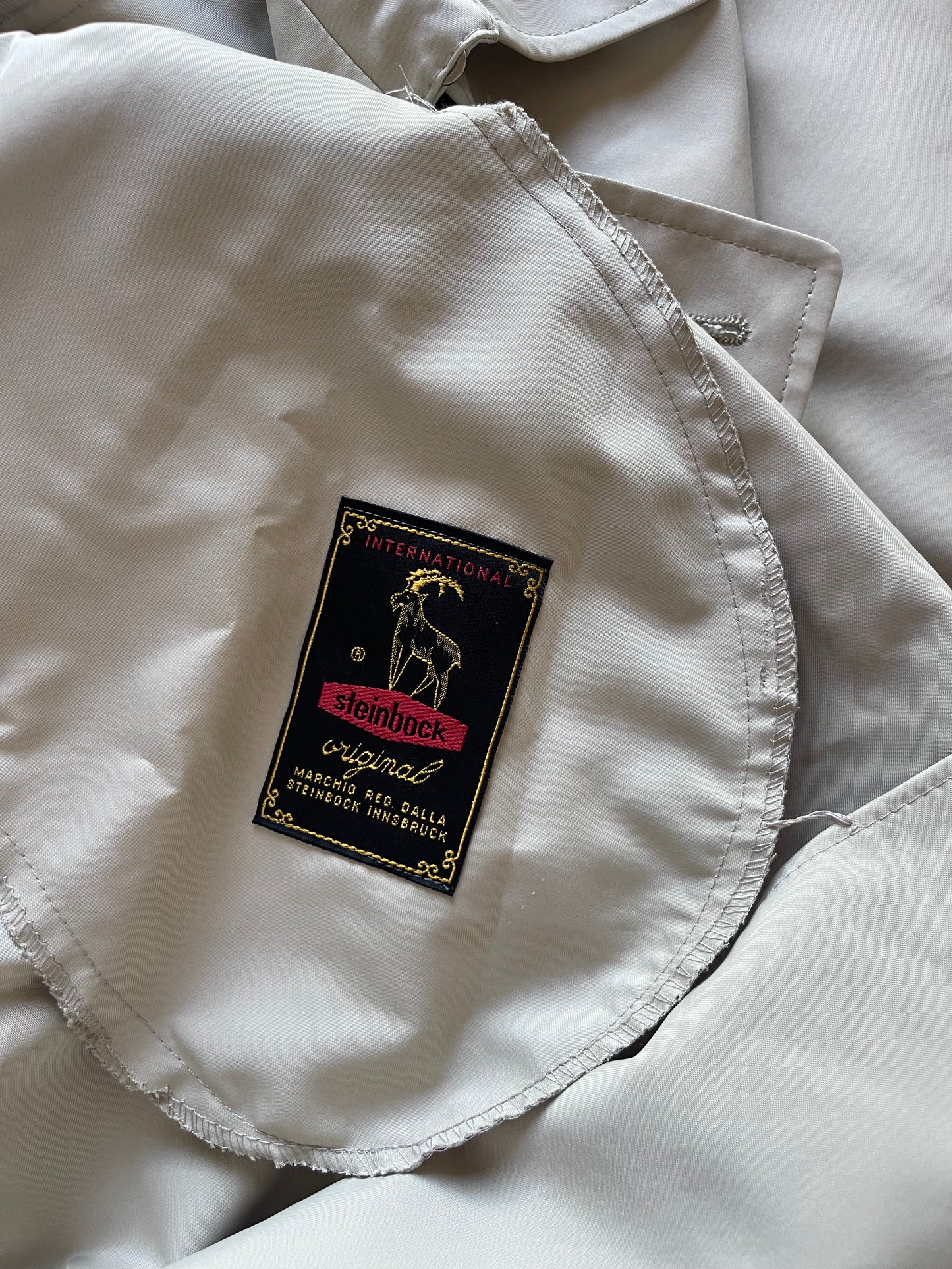 Steinbock trenchcoat