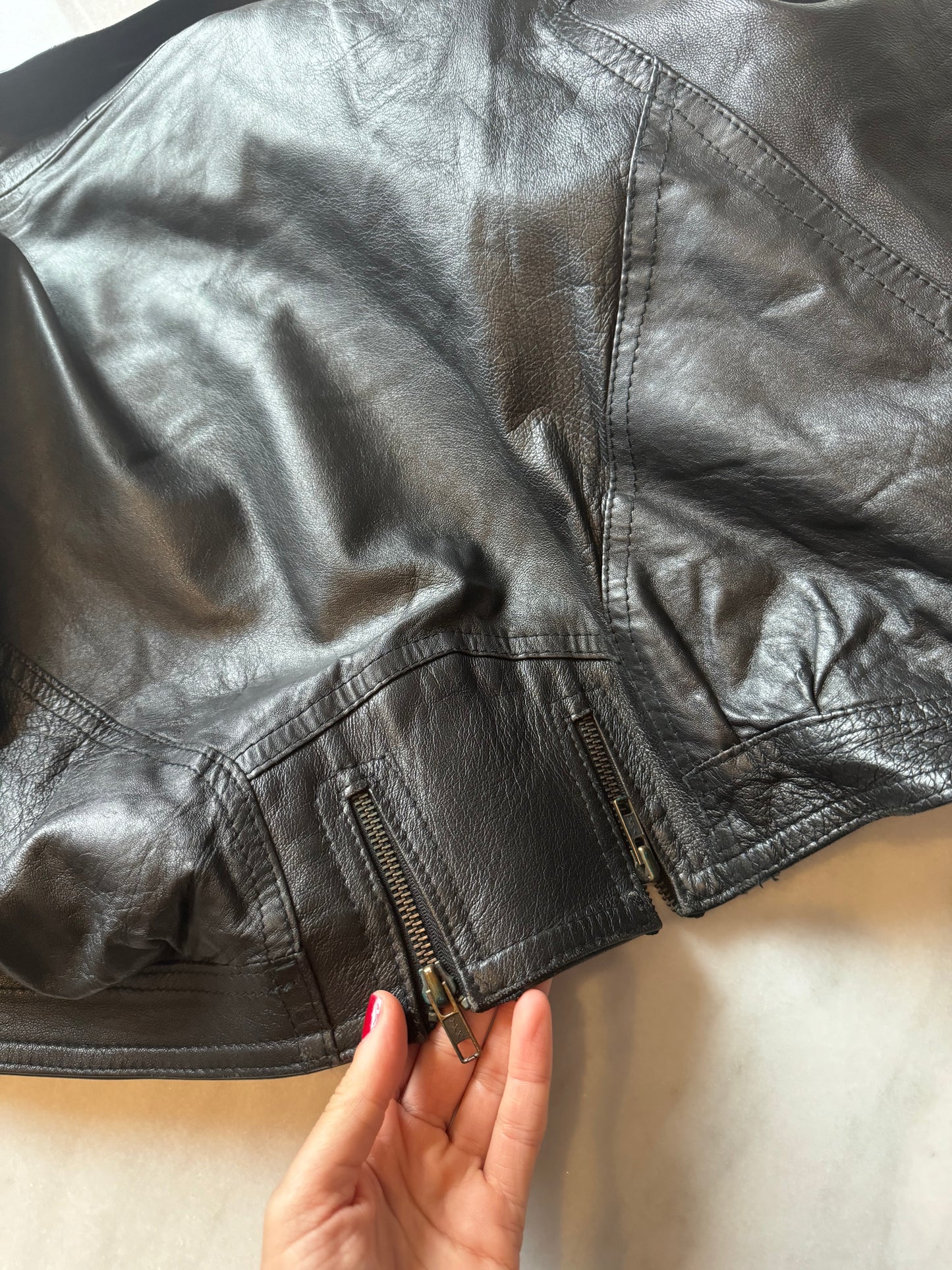 Mini leather chiodo