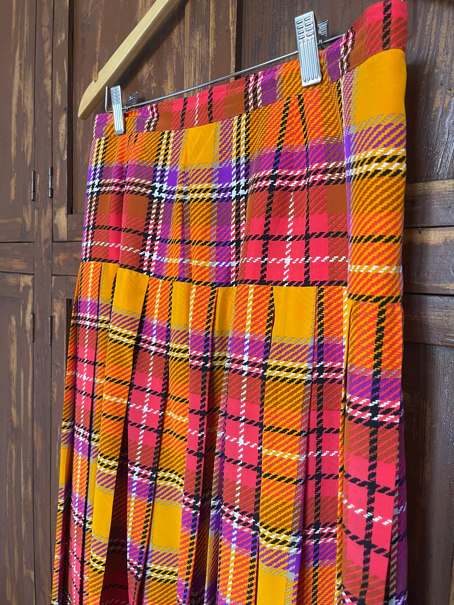 Fun tartan skirt