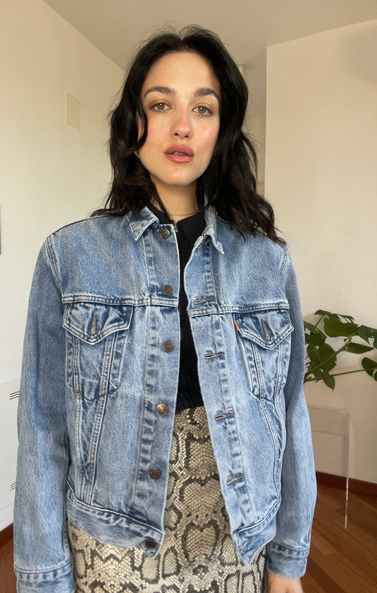 Denim Levi’s jacket