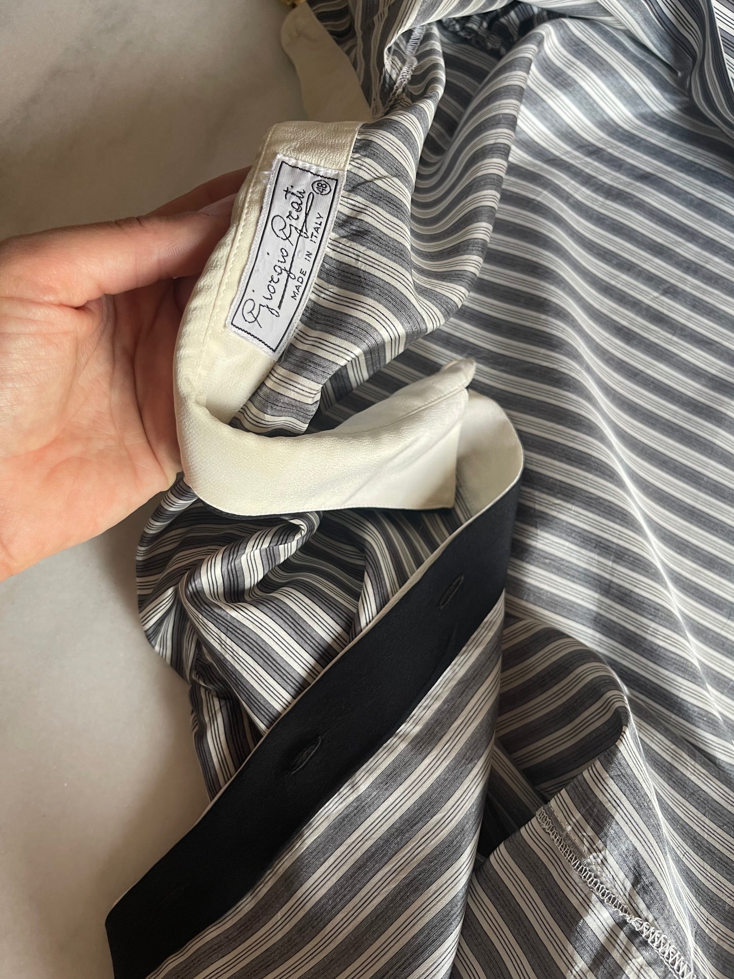 Graziosa camicetta in seta