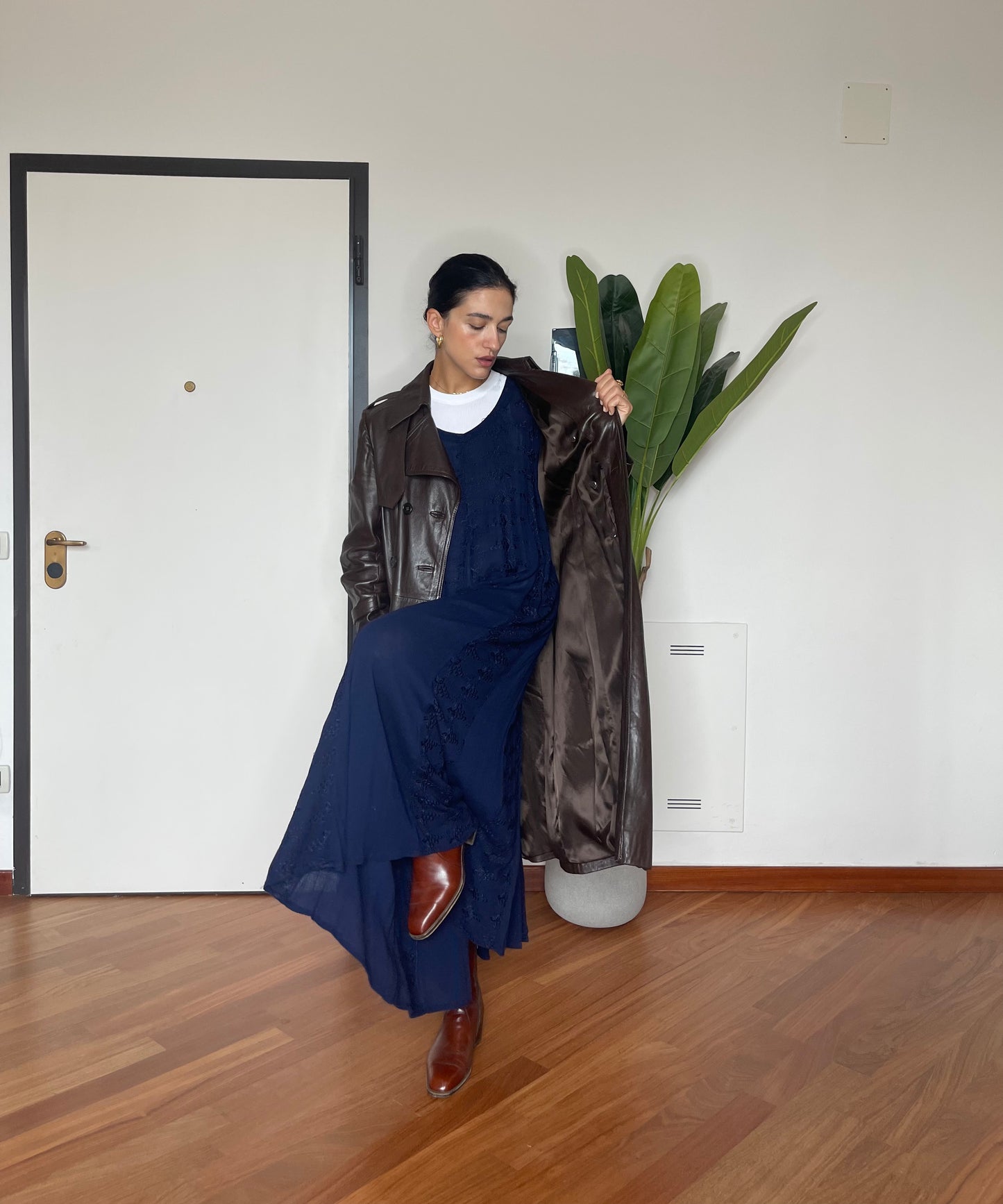 The brownie leather trench