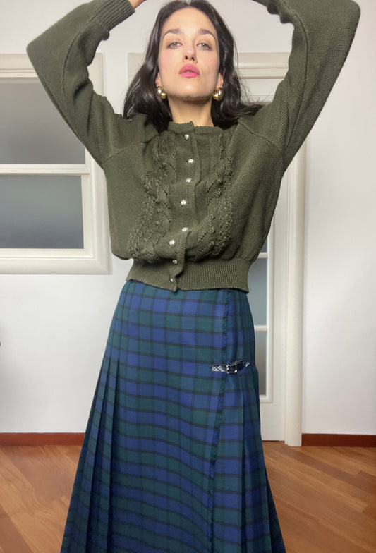 The pleated tartan skirt
