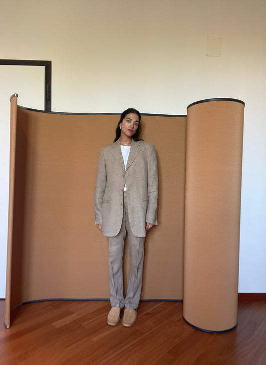 Beige, essential man suit