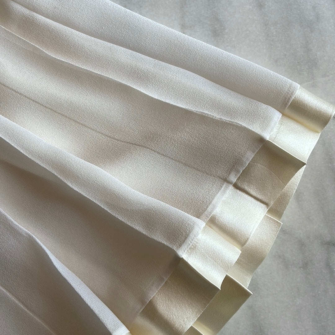 Dream white skirt by Genny