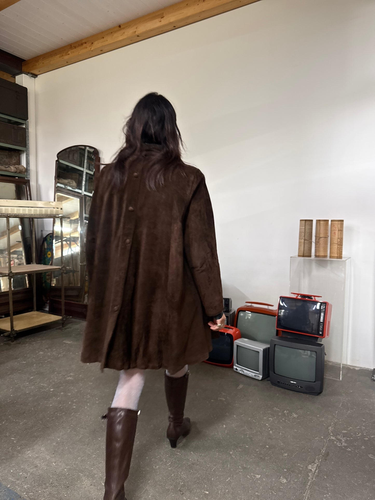 Robin Chocolate suede coat