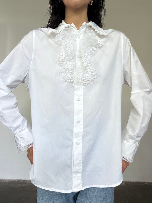 Victoria shirt