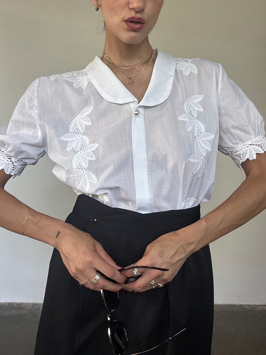 Embroidered white cotton shirt