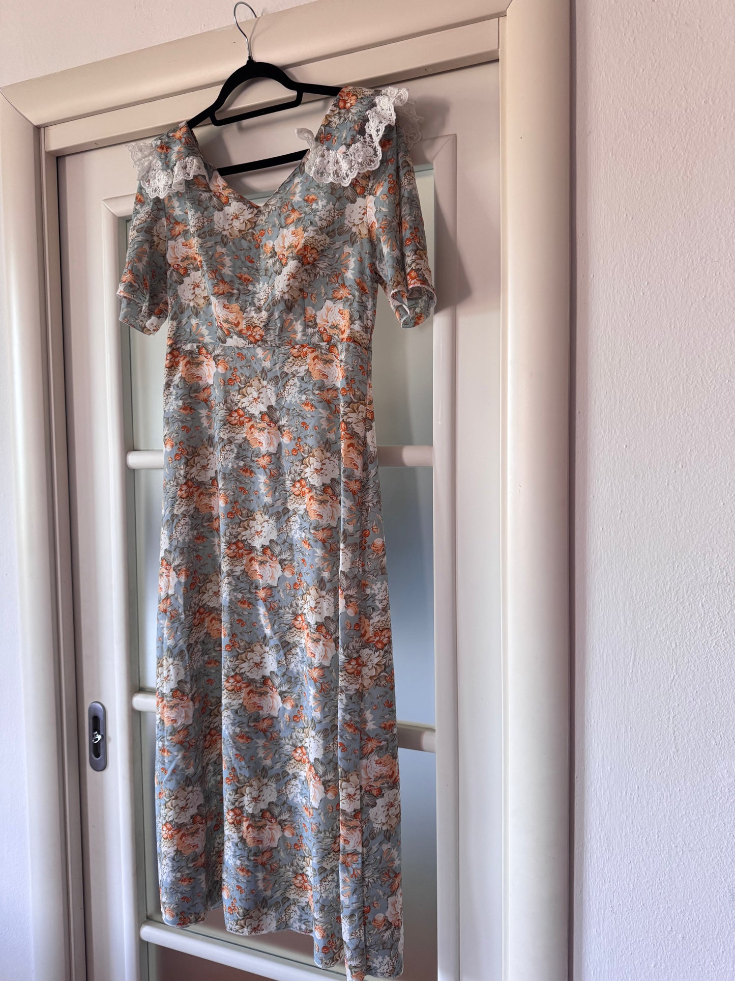 70s floral dress