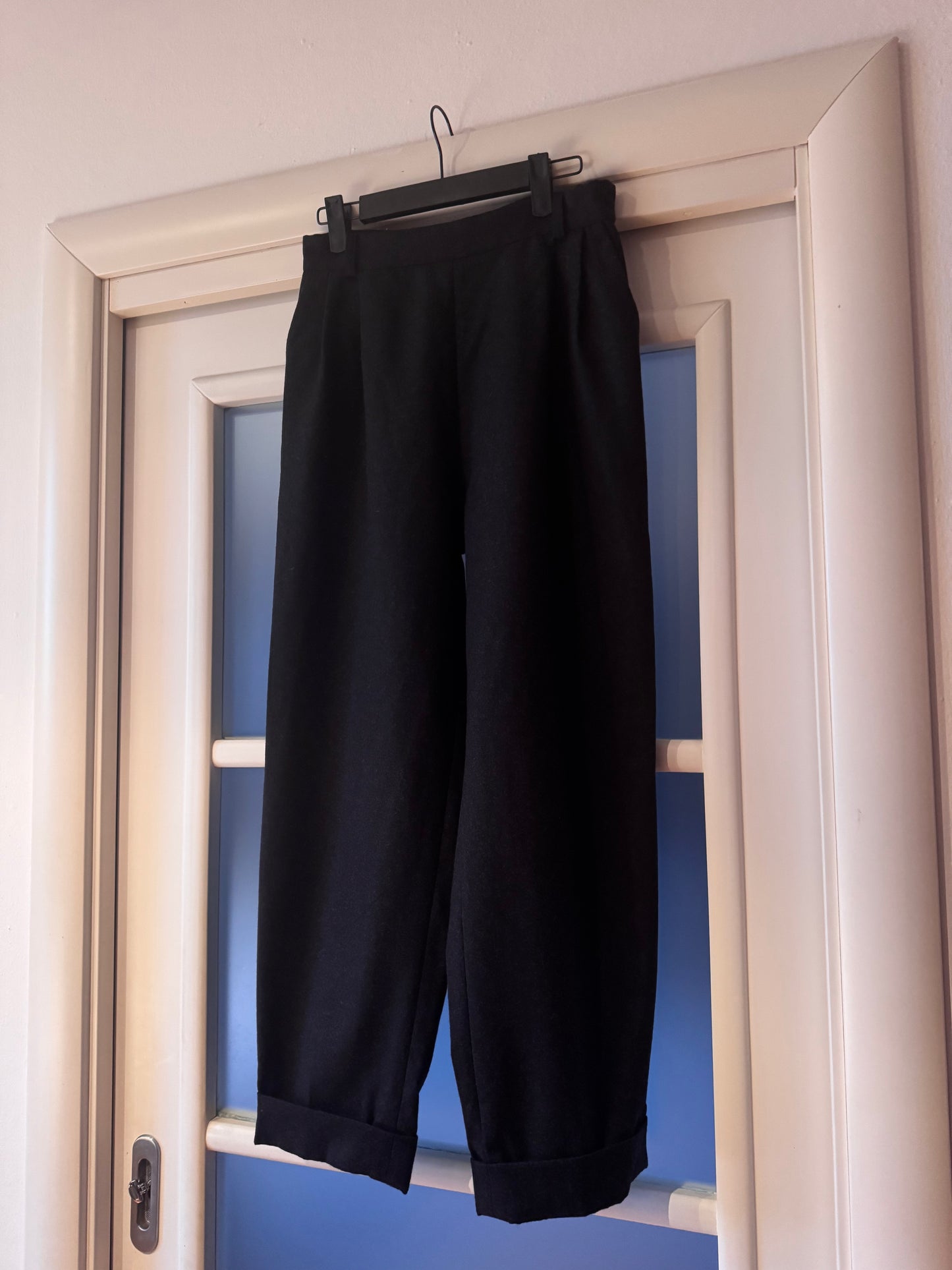 Tailoring wool pants