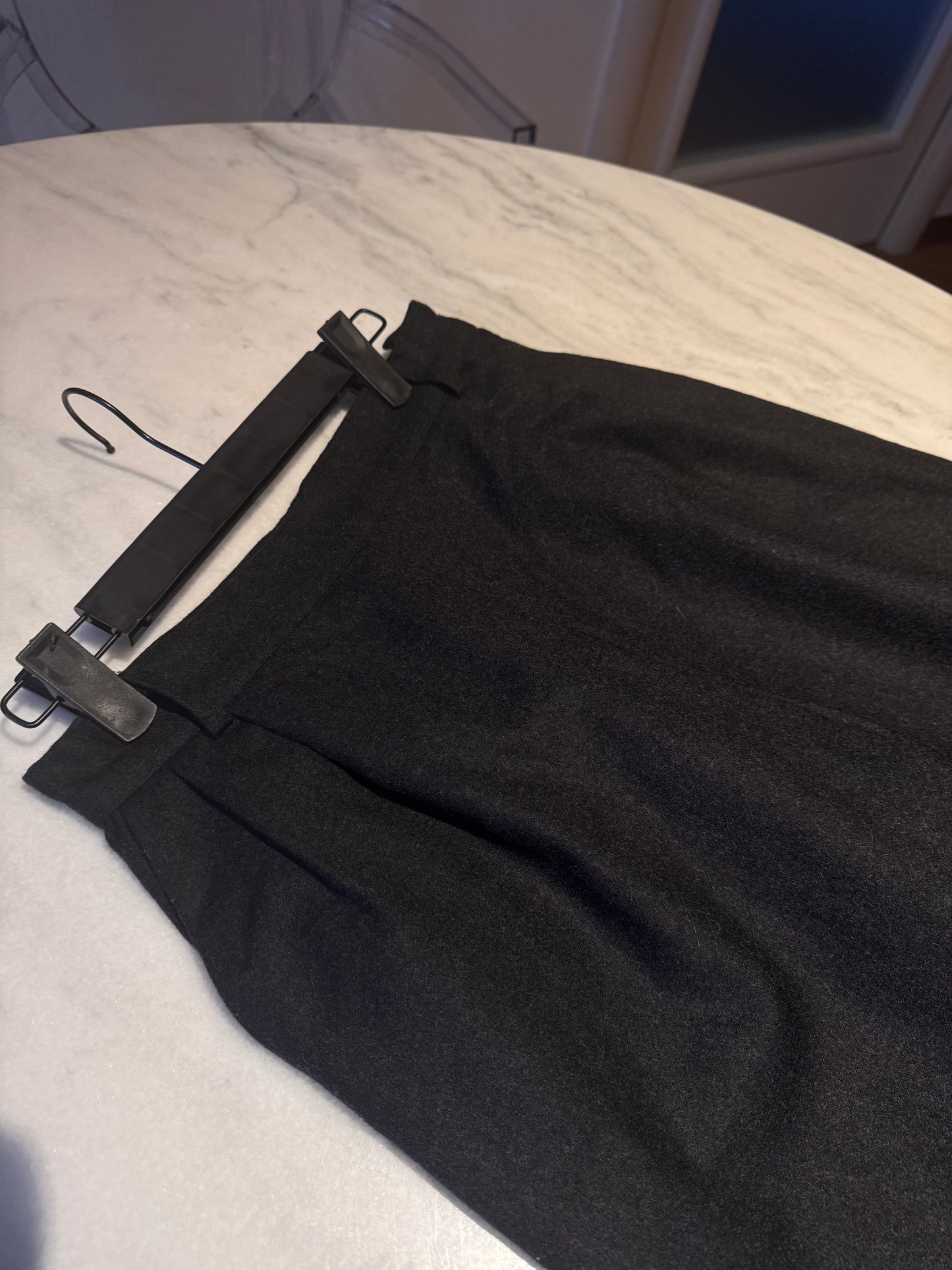 Tailoring wool pants