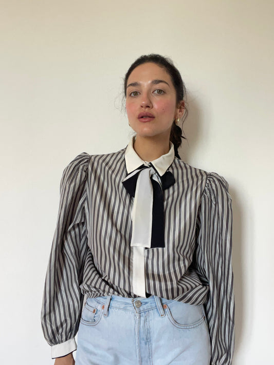 Graziosa camicetta in seta