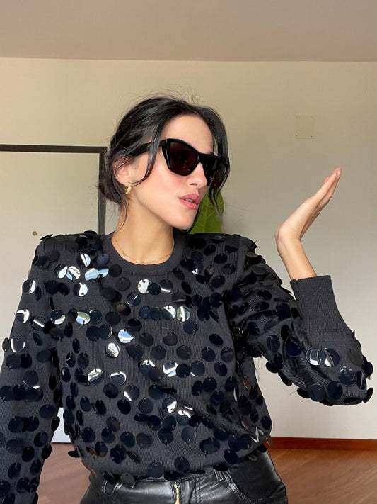Big sequins wool sweater