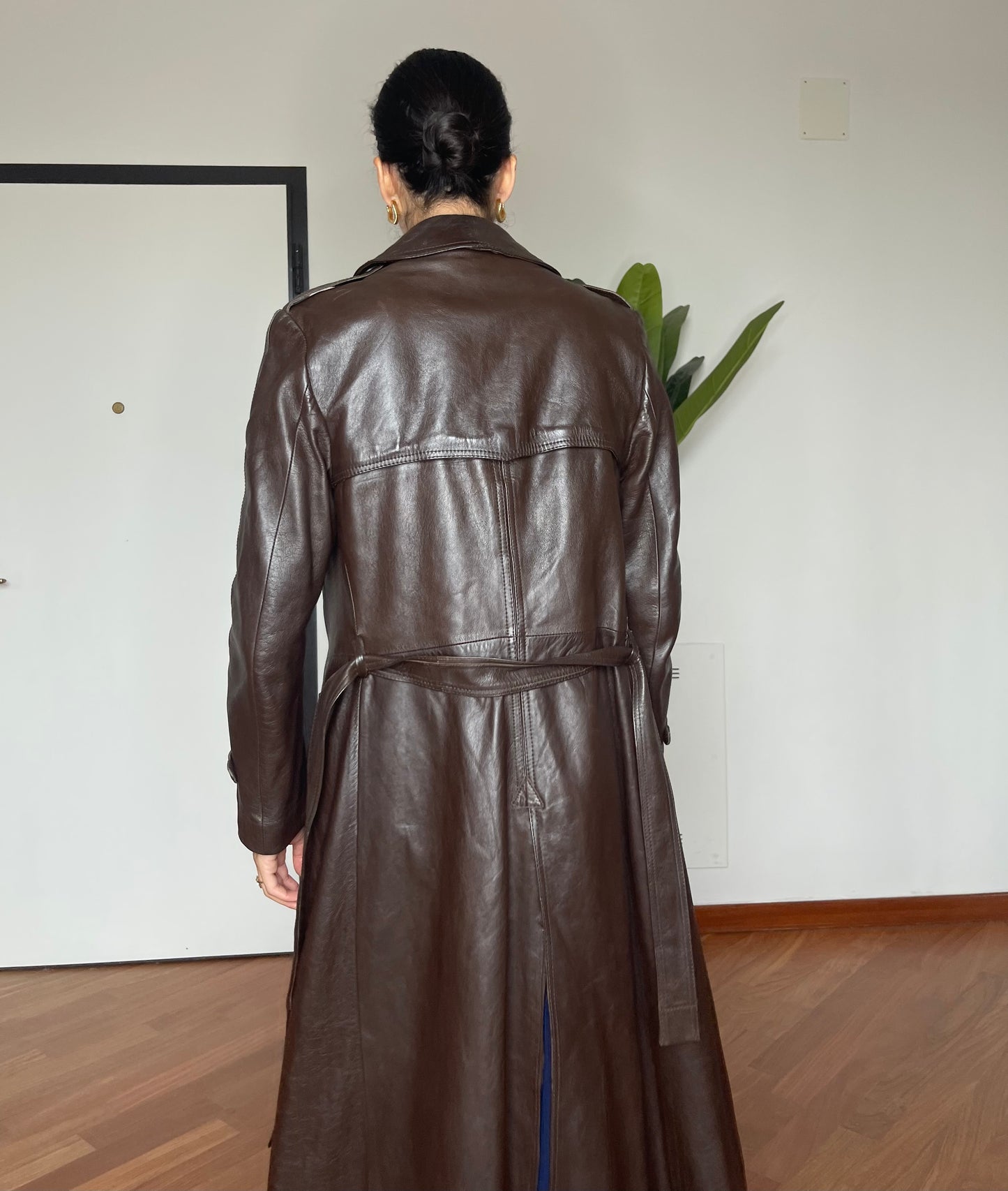 The brownie leather trench