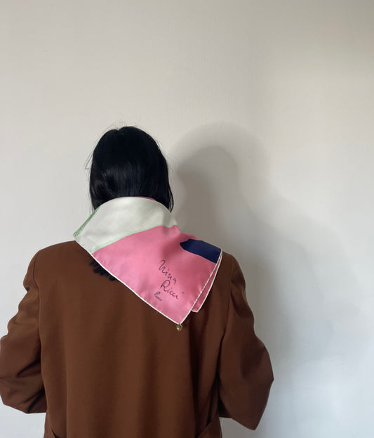 Nina ricci foulard