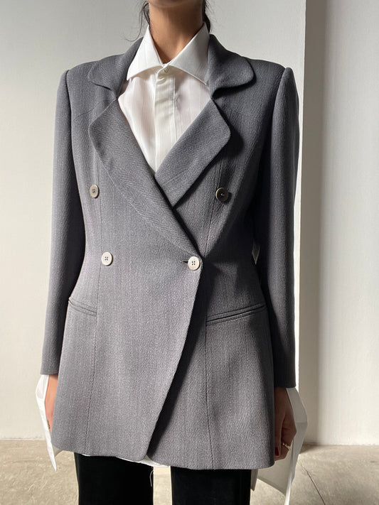 The herringbone grey blazer